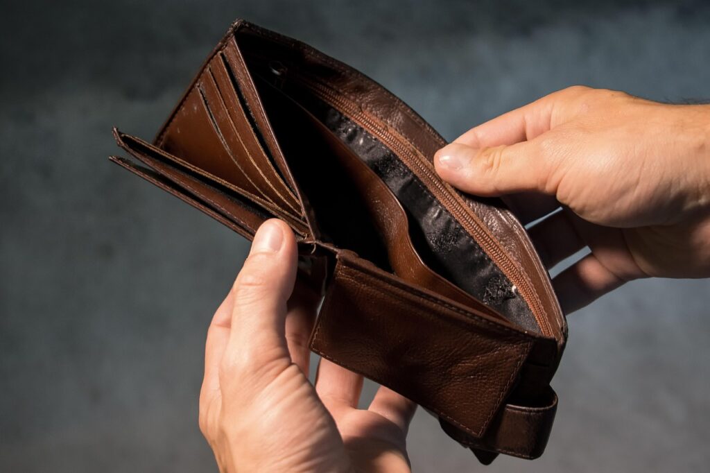 詐欺被害のお金を取り戻すために弁護士にかかる費用は？