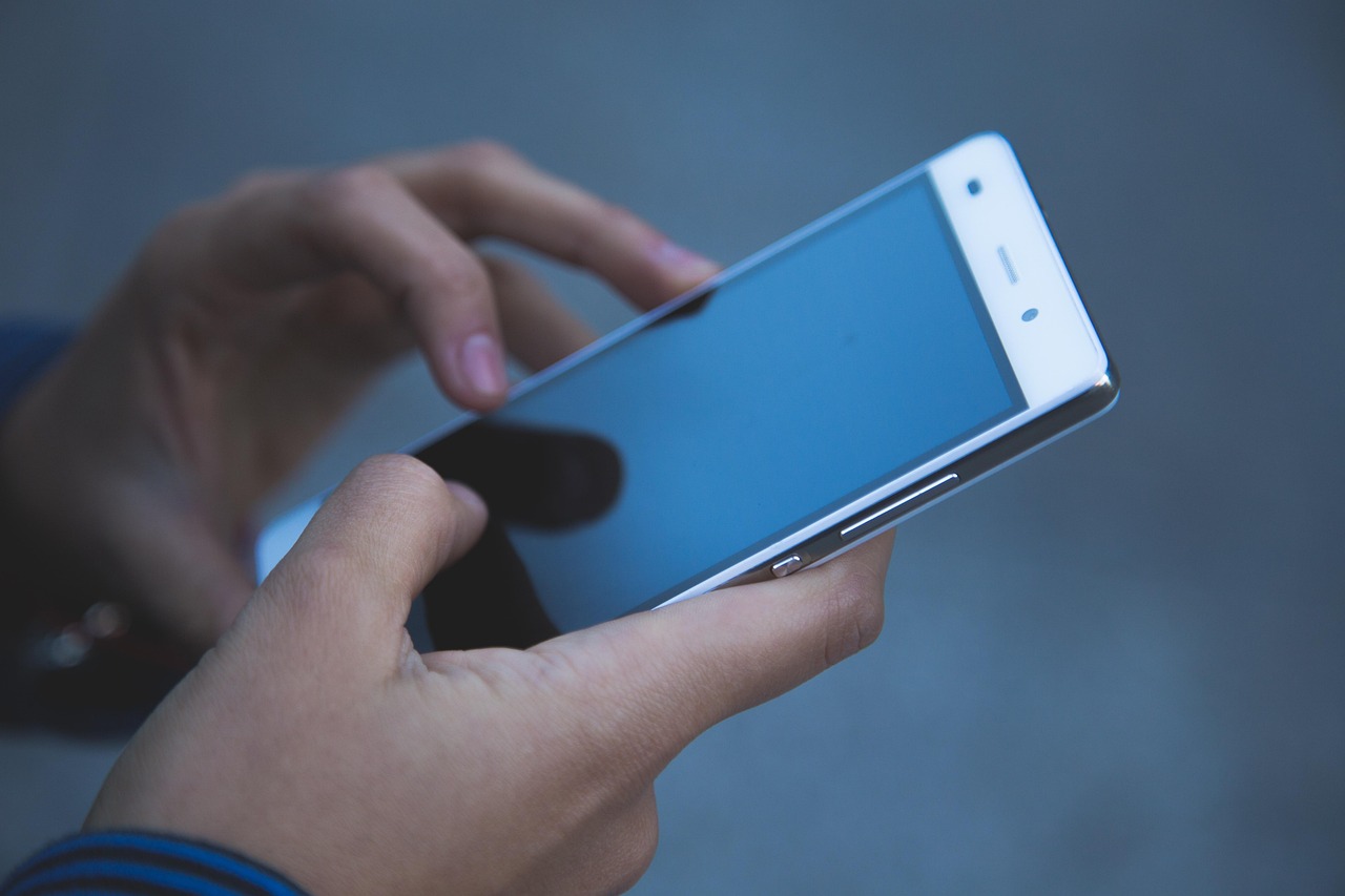 SNS詐欺に関する相談は電話で専用窓口にどうすればいい？
