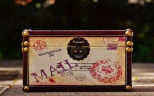 詐欺メールを見分けるためにはどうする？