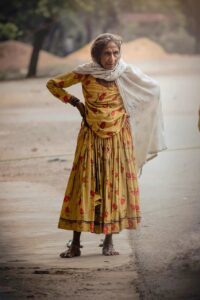 高齢者がSNS詐欺の発信者情報開示請求をできるか？