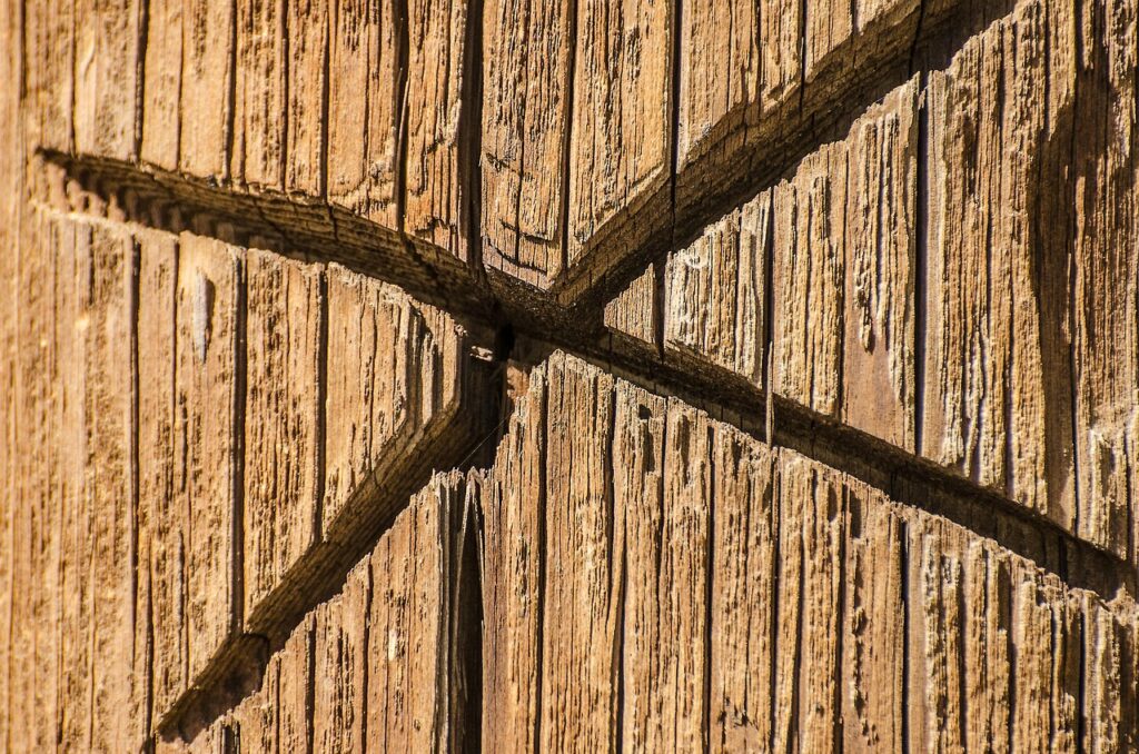 高齢者を守るためのサポート詐欺見分け方と危険サインは？