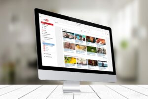 高齢者がYouTubeでの投資詐欺に遭った場合の弁護士相談はどこにすればいい？