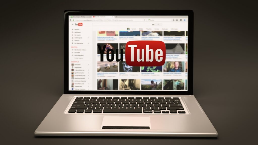 高齢者がYouTubeでフィッシング詐欺に遭った場合の弁護士相談はどうすればよい？